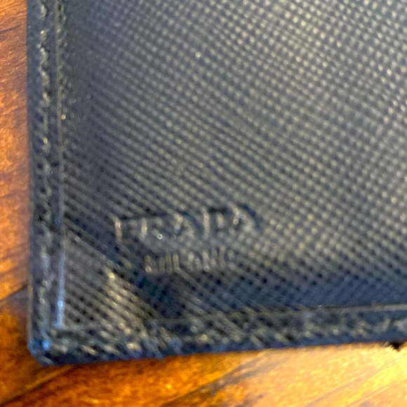 AUTHENTIC PRADA Tri Fold wallet. - Picture 4 of 6